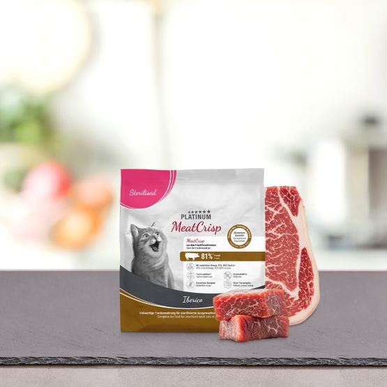 Platinum Cat MeatCrisp Adult Sterilised Iberico 400g Platinum Cat MeatCrisp Adult Sterilised Iberico 400g